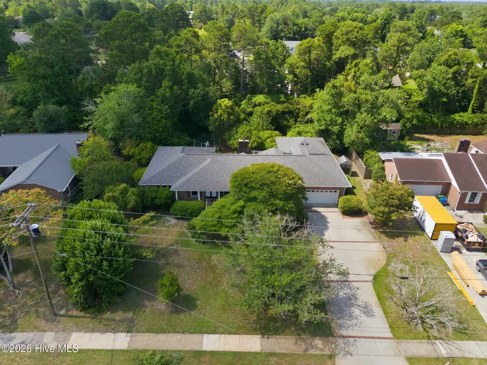905 Robert E Lee Drive, Wilmington, NC 28412 – photo 1 of 55