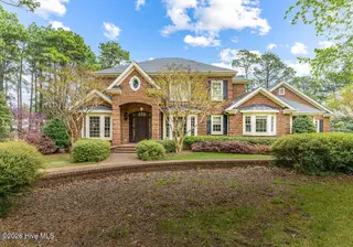 525 Lake Dornoch Drive, Pinehurst, NC 28374 – photo 1: 260330-525LakeDornochDr-2815