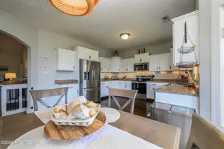 3408 Lefringhouse Lane, New Bern, NC 28562 — 3-bedroom home in Hardee Farms, New Bern, NC, photo 20 of 38: Kitchen & Dining