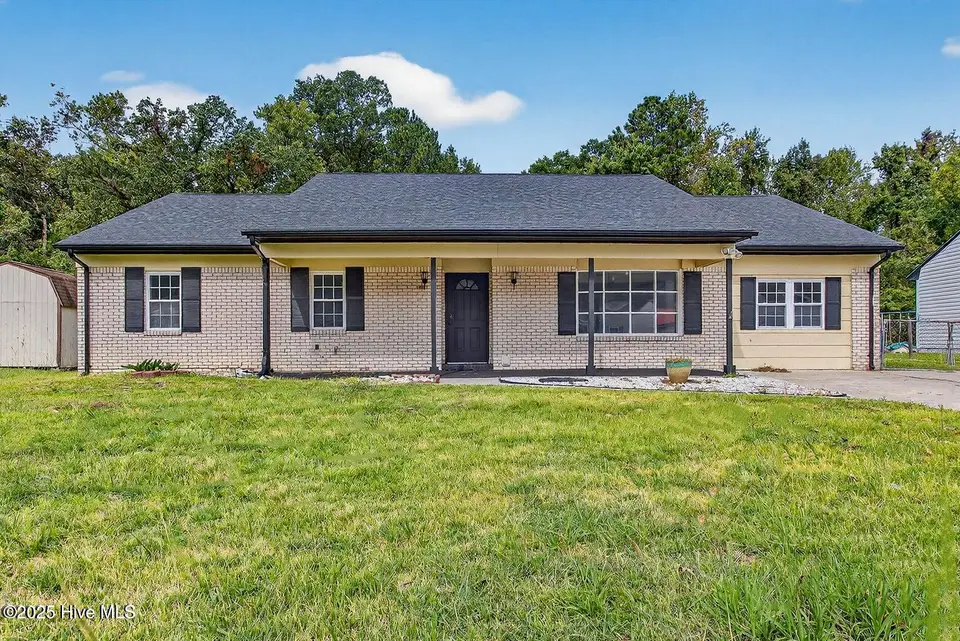 144 Balsam Road, Jacksonville, NC 28546 – photo 1 of 37: 144
