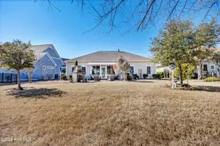8144 Garden Pointe Drive NE, Leland, NC 28451 — 3-bedroom home in Compass Pointe, Leland, NC, photo 4 of 57: IMG_2279