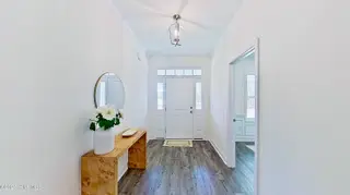 120 Edgewater Drive, West End, NC 27376 – photo 10: entry way