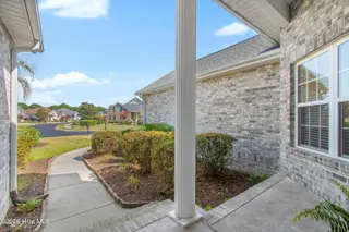 1097 Edenton Drive NW, Calabash, NC 28467 — 4-bedroom home in Brunswick Plantation, Calabash, NC, photo 5 of 66