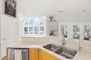 920 Crooked Creek Drive, New Bern, NC 28560 – photo 17: 920 Crooked Creek Drive