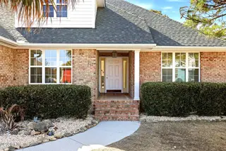 717 Settlers Lane, Kure Beach, NC 28449 – photo 3: 6_717_Settlers_Ln_-_Exteriors_012
