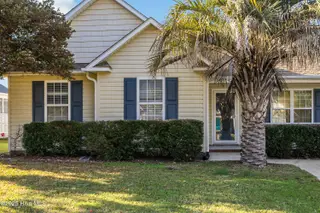 4943 N Hampton Drive SE, Southport, NC 28461 – photo 2: 4943 N Hampton coastalcarolinaphotograph