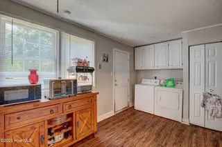 602 Seminole Trail, Jacksonville, NC 28540 – photo 10: 602SeminoleTrail(24)