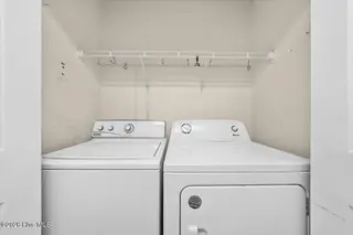 118 Kensington Way, Aberdeen, NC 28315 – photo 23: 118 Ken Laundry Washer:Dryer