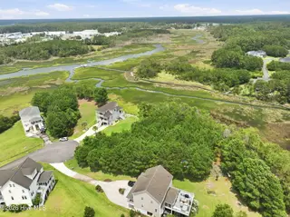 510 42 Shipmast Court, Beaufort, NC 28516 – photo 3: 6-web-or-mls-510 Shipmast 005