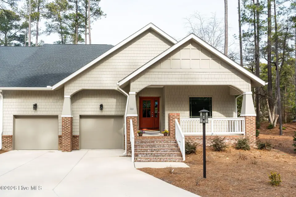 111 Lamplighter Village Drive, Pinehurst, NC 28374 – photo 1 of 26: 1-web-or-mls-111lamplighter-15