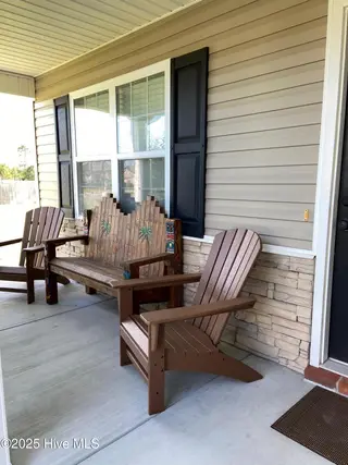309 Basil Court, Hubert, NC 28539 – photo 21: 309 basil front porch