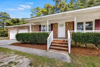 1000 Hedrick Boulevard, Morehead City, NC 28557 – photo 2: 6a9db839d1a48a308480a157