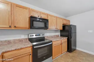 609 Streamwood Drive, Jacksonville, NC 28546 – photo 15