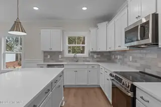 700 Fifty Lakes Drive, Southport, NC 28461 – photo 15: 47-web-or-mls-BTS01702