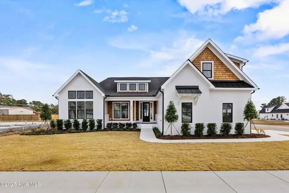 625 Waterstone Drive, Wilmington, NC 28411 – photo 1 of 67: 625 Waterstone Drive