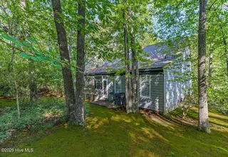 13 Village In The Woods Circle, Southern Pines, NC 28387 – photo 12: backyard