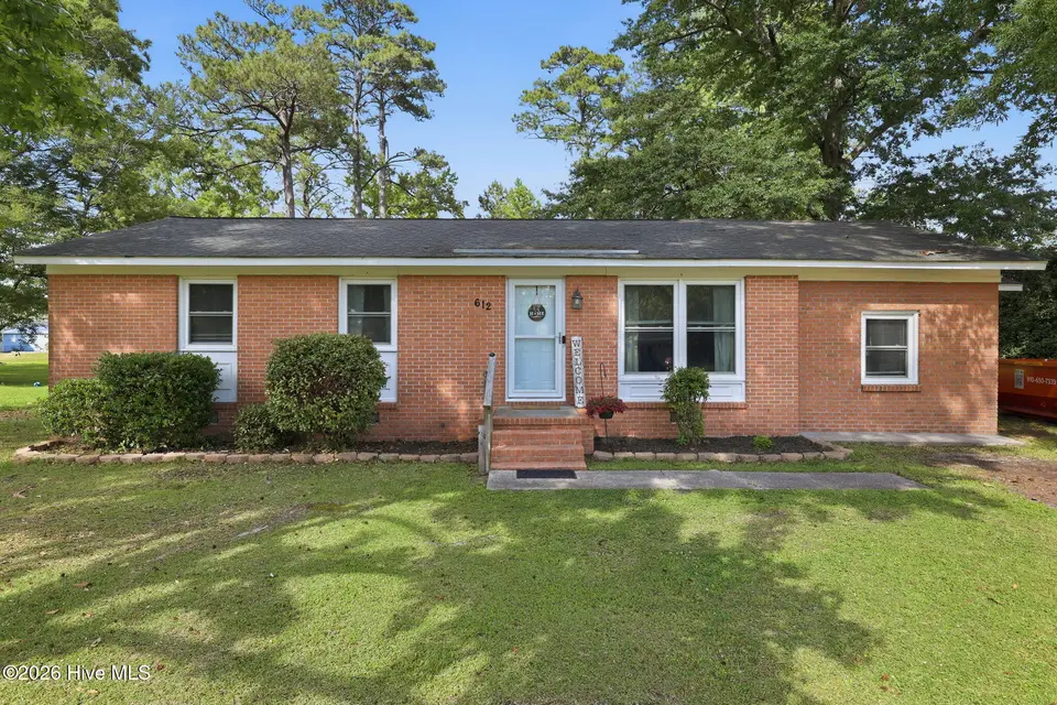 612 Lee Drive, Havelock, NC 28532 – photo 1 of 31: 1-web-or-mls-0C0A6174