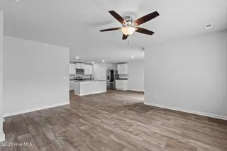 424 Turp Landing Lane, Jacksonville, NC 28546 — 4-bedroom home in Wantland's Ferry @ Towne Pointe, Jacksonville, NC, photo 16 of 35