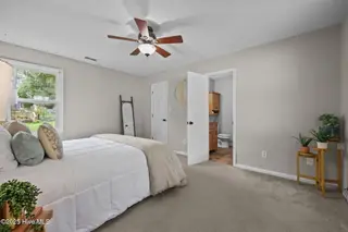 2062 Hunters Ridge Drive, Midway Park, NC 28544 – photo 13: 39-web-or-mls-2062 Hunters Ridge Drive 9