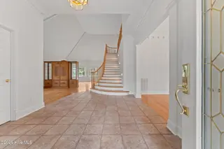 22 Lochmere Drive, Pinehurst, NC 28374 – photo 7: 6-web-or-mls-DSC00223