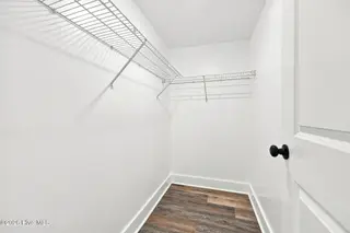405 Greenview Drive N, Greenville, NC 27834 – photo 20: 28-web-or-mls-IMG_0053_edit