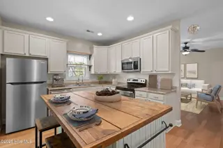 887 Thrush Drive, Vass, NC 28394 – photo 11: Kitchen