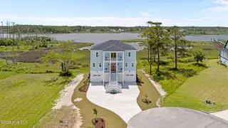 325 Anson Road, Beaufort, NC 28516 – photo 4: 40-web-or-mls-DJI_20250611123000_0762_D