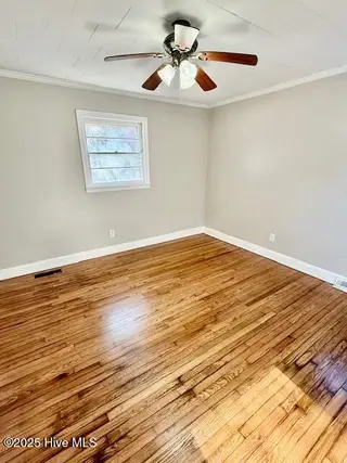 3530 S Pitt Street, Farmville, NC 27828 – photo 7: IMG_3090
