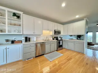116 Sea Oaks Court, North Topsail Beach, NC 28460 – photo 19