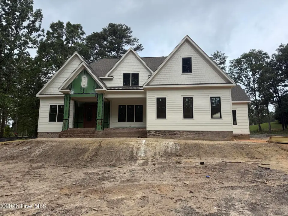 16 Whithorn Court, Pinehurst, NC 28374 – photo 1 of 21: IMG_9975