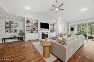 2494 E Timber Crest Drive NE, Leland, NC 28451 — 3-bedroom home in Compass Pointe, Leland, NC, photo 20 of 77