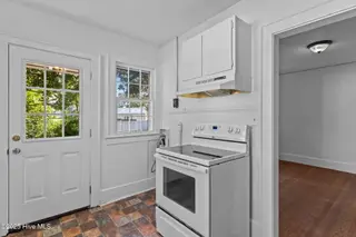 1910 Church Street, Wilmington, NC 28403 – photo 16: 11-web-or-mls-BTS07390