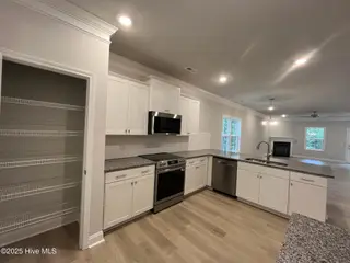 1207 Mandevilla Drive SE, Bolivia, NC 28422 – photo 11: Kitchen