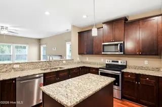 1036 Adams Landing Drive, Wilmington, NC 28412 — 5-bedroom home in Adams Landing, Wilmington, NC, photo 19 of 60