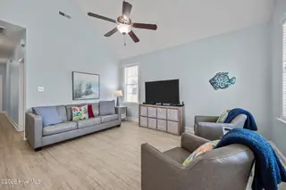 115 E Bogue Boulevard, Atlantic Beach, NC 28512 – photo 16: 16-web-or-mls-IMG_6057