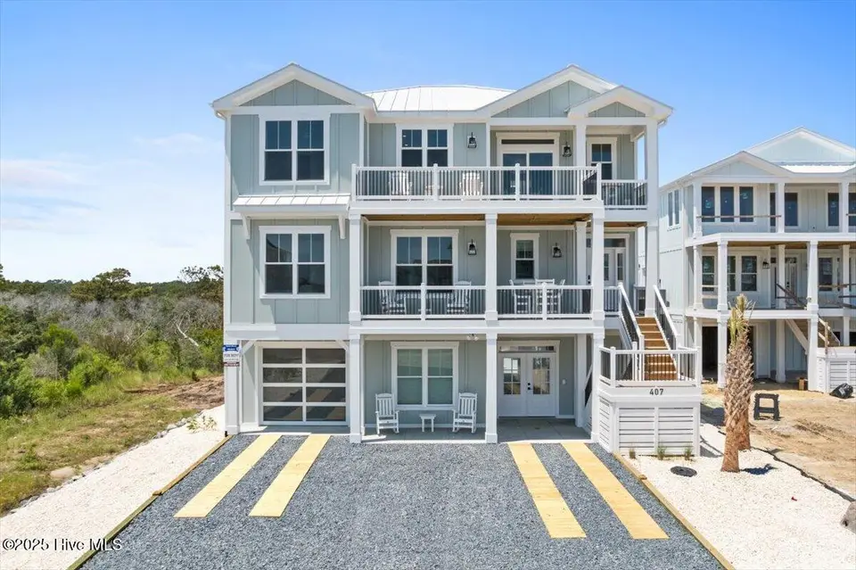 407 E Fourth Street, Ocean Isle Beach, NC 28469 – photo 1 of 76: 407 E Fourth Street