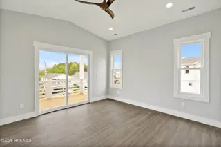 305 Birmingham Avenue 2, Carolina Beach, NC 28428 — 4-bedroom townhome, Carolina Beach, NC, photo 22 of 27: 215SpartanburgAvenueUnit1-23