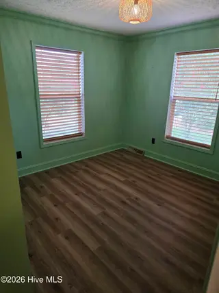 116 Schley Avenue, Lake Waccamaw, NC 28450 – photo 15: 49582