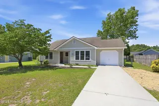 415 Red Fox Trail, Newport, NC 28570 – photo 2: 3-web-or-mls-IMG_6095
