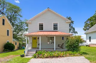 105 N Main Street, Bath, NC 27808 – photo 1: 1-web-or-mls-_DSC1661