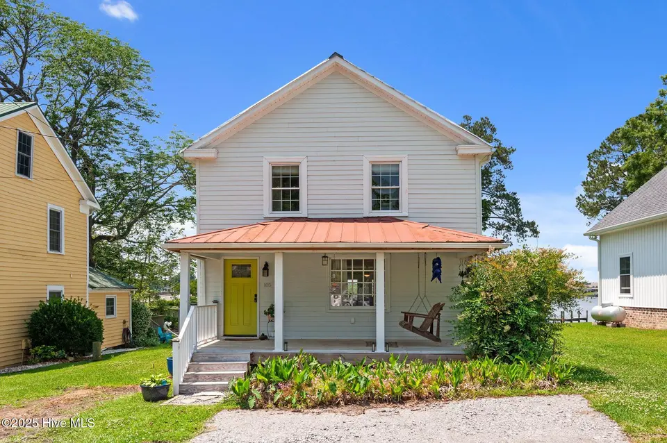 105 N Main Street, Bath, NC 27808 – photo 1 of 50: 1-web-or-mls-_DSC1661