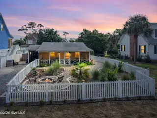 318 NE 58th Street, Oak Island, NC 28465 – photo 2