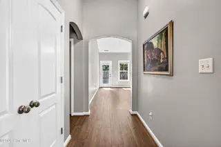238 Seville Street, Jacksonville, NC 28546 — 3-bedroom home in Carolina Plantations, Jacksonville, NC, photo 5 of 35