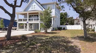 101 NE 64th Street, Oak Island, NC 28465 – photo 7