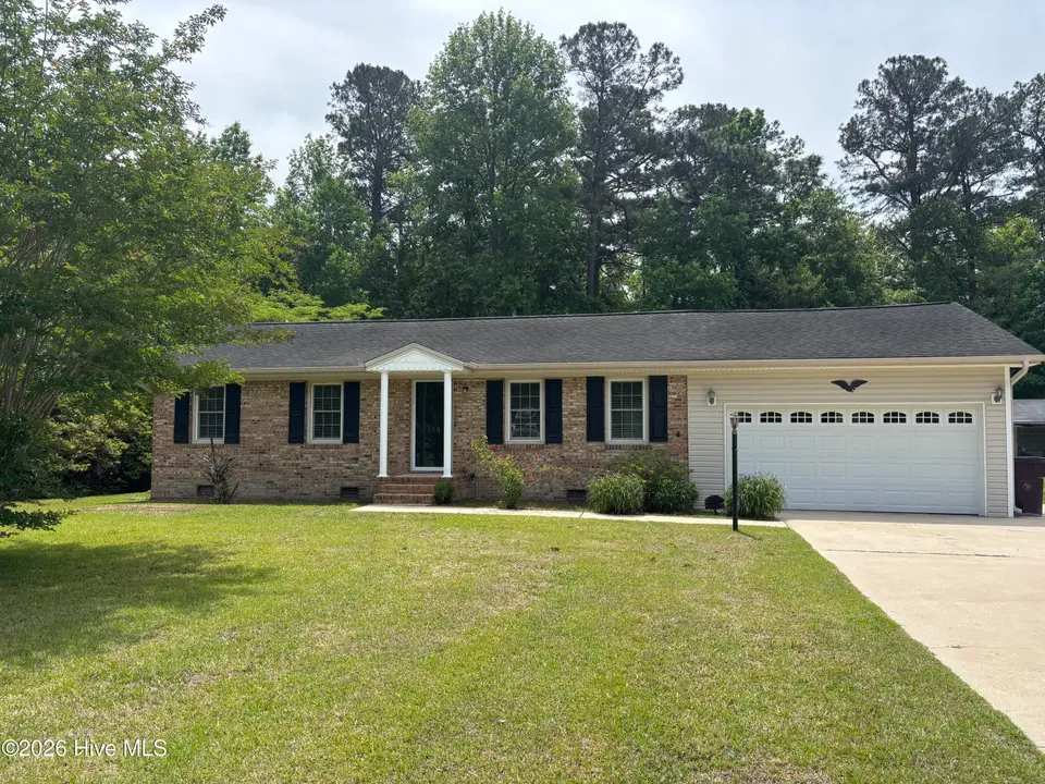 120 Kings Road, Whiteville, NC 28472 – photo 1 of 25: Beautiful Brick Home!