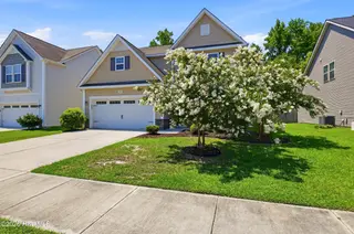 1036 Adams Landing Drive, Wilmington, NC 28412 — 5-bedroom home in Adams Landing, Wilmington, NC, photo 9 of 60