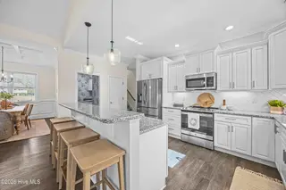 376 Crown Pointe Drive, Hampstead, NC 28443 – photo 19: 18_kitchen copy