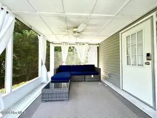 165 Hewett Burton Road SE, Leland, NC 28451 — 3-bedroom manufactured home in Sterling Oaks, Leland, NC, photo 8 of 32: 08-165 Hewett Burton Road SE