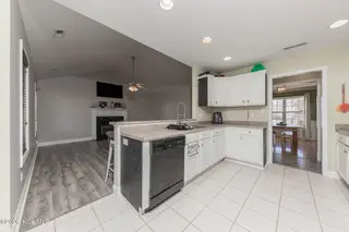 124 Weste Avenue, Jacksonville, NC 28540 – photo 21: Kitchen