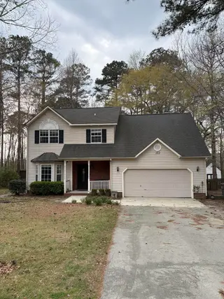 102 Dockside Drive, Jacksonville, NC 28546 – photo 1: 102 Dockside Drive